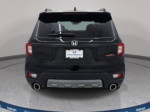 Used 2023 Honda Passport TrailSport image 8