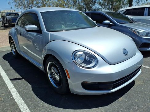 Used 2015 Volkswagen Beetle 1.8T Classic image 2