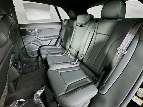 New 2026 Audi Q8 Premium AWD/4WD image 9