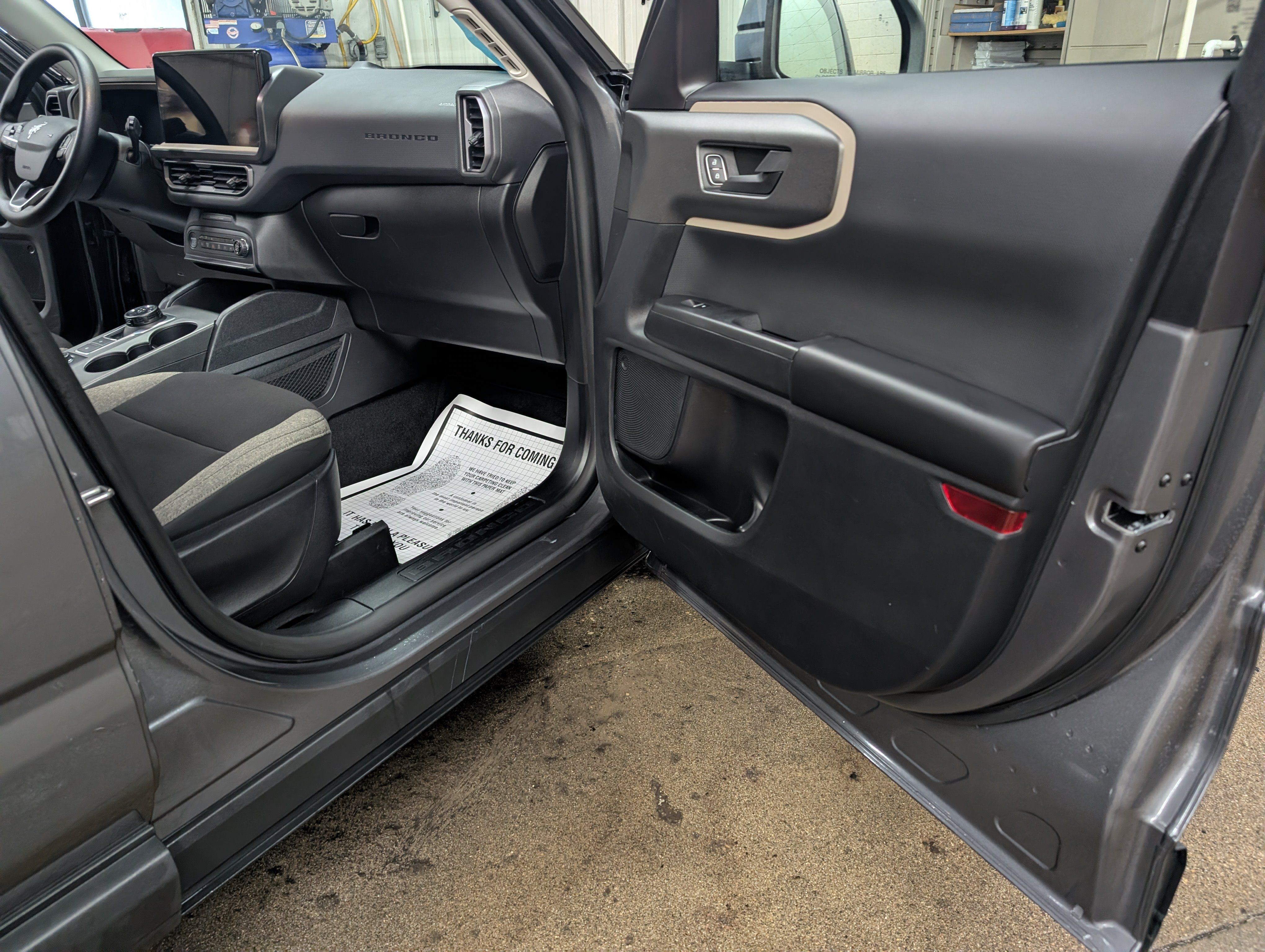 Used 2025 Ford Bronco Sport Big Bend AWD/4WD image 5