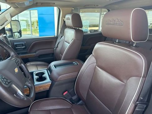 Used 2015 Chevrolet Silverado 3500 High Country w/ Duramax Plus Package AWD/4WD image 17