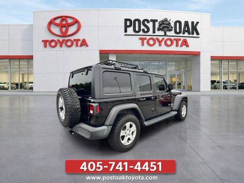 Used 2021 Jeep Wrangler Unlimited Sport AWD/4WD image 7