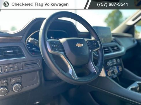 Used 2023 Chevrolet Tahoe Premier AWD/4WD image 21
