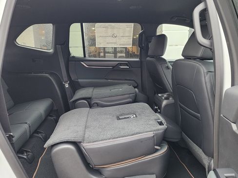 New 2026 GMC Acadia AT4 image 49