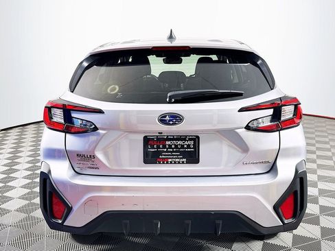 Used 2024 Subaru Crosstrek 2.0i AWD/4WD image 6