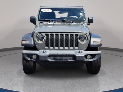Used 2022 Jeep Wrangler Unlimited Sport AWD/4WD image 2