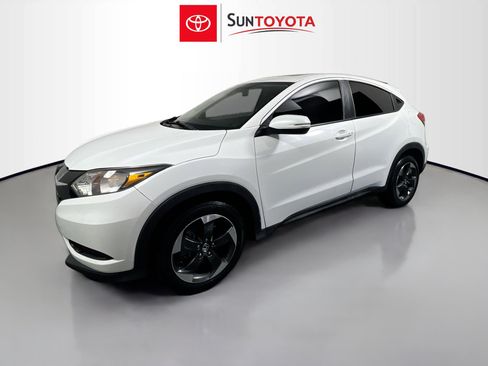 Used 2018 Honda HR-V EX image 9