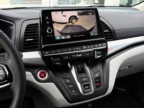 Used 2025 Honda Odyssey EX-L image 41