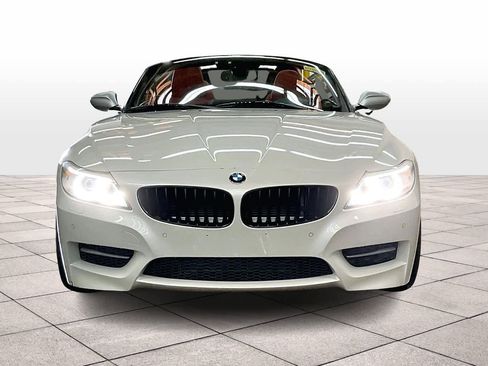 Used 2016 BMW Z4 sDrive35is image 3