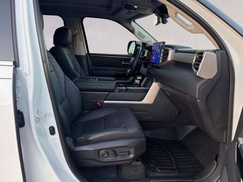 Used 2024 Toyota Tundra Limited image 15