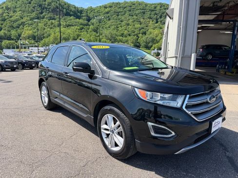 Used 2015 Ford Edge SEL w/ Equipment Group 201A AWD/4WD image 3