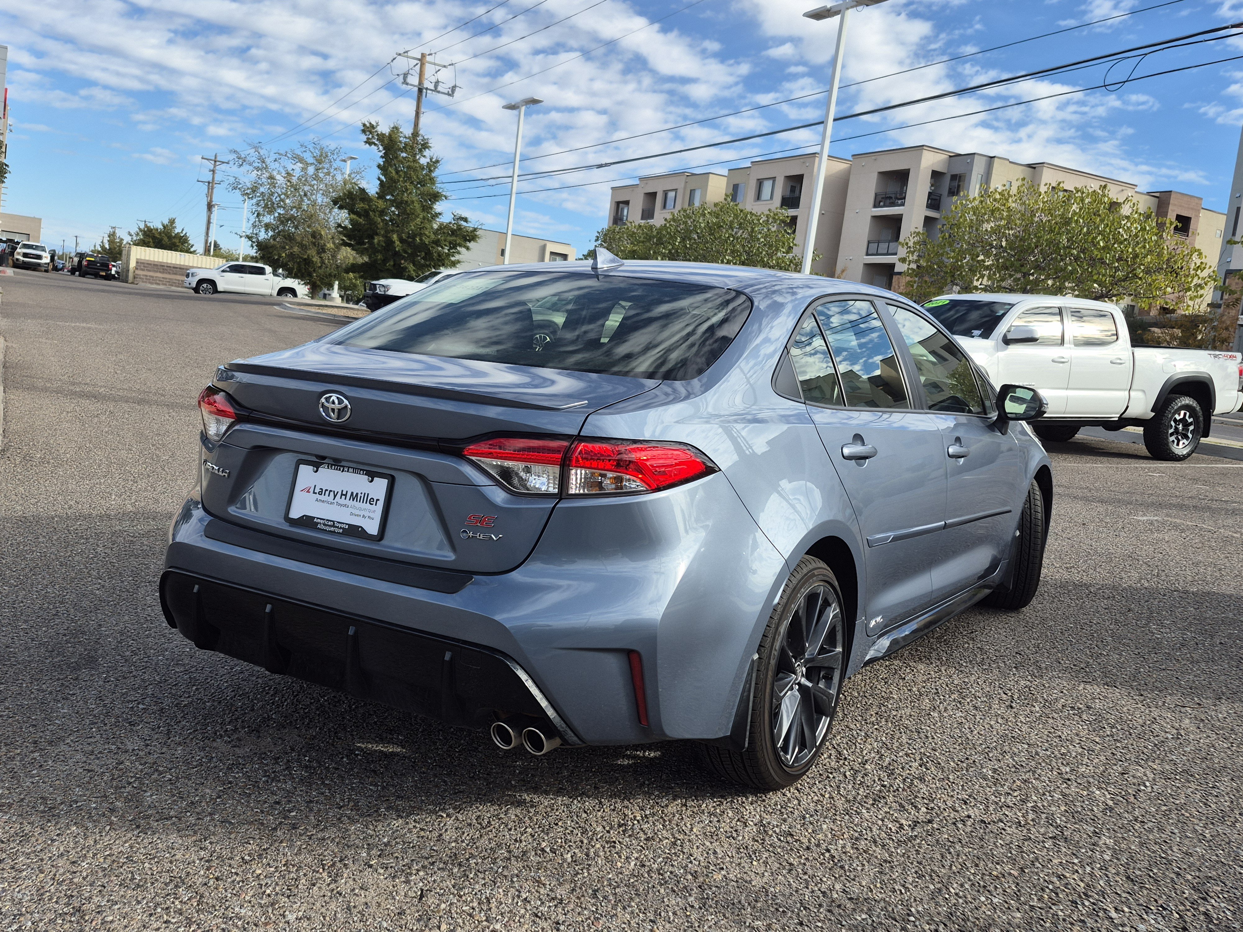 Certified 2026 Toyota Corolla SE w/ SE Premium Package AWD/4WD image 5