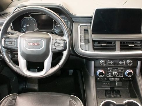 Used 2021 GMC Yukon XL SLT w/ SLT Luxury Plus Package RWD image 18