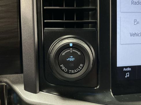 Used 2024 Ford F150 Lariat image 27