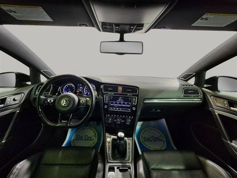 Used 2016 Volkswagen Golf R 4-Door AWD/4WD image 14