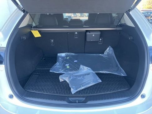 New 2025 MAZDA CX-5 AWD 2.5 S w/ Premium Plus Pkg image 25