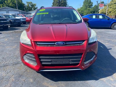 Used 2015 Ford Escape SE w/ Equipment Group 201A AWD/4WD image 4