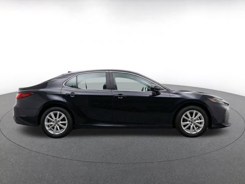 Used 2025 Toyota Camry LE FWD image 10
