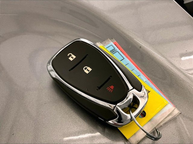 Used 2023 Chevrolet Equinox LS FWD image 9