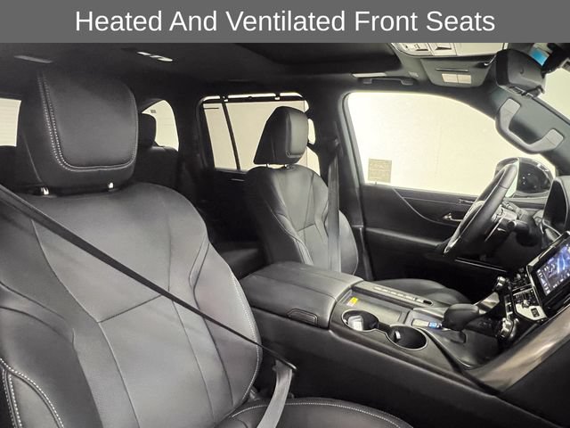 Certified 2026 Lexus LX 700h Luxury w/ Appearance Package AWD/4WD image 11