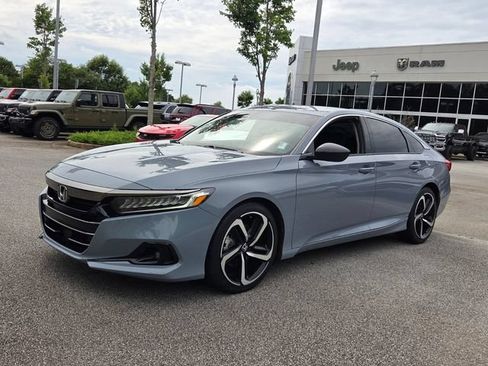 Used 2022 Honda Accord Sport Special Edition image 4