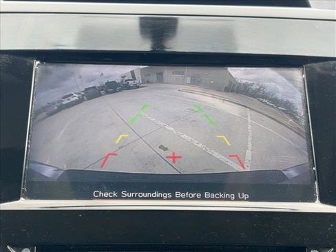 Used 2019 Subaru Crosstrek 2.0i Premium w/ Eyesight System image 12