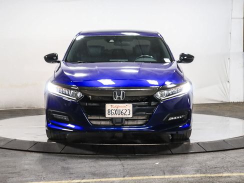 Used 2018 Honda Accord Sport image 6