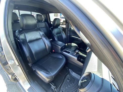 Used 2021 Toyota Tacoma TRD Off-Road w/ TRD Premium Off Road Package AWD/4WD image 24