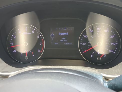 Used 2018 Kia Sportage EX w/ EX Technology Package FWD image 14