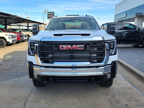 New 2026 GMC Sierra 3500 Pro image 8
