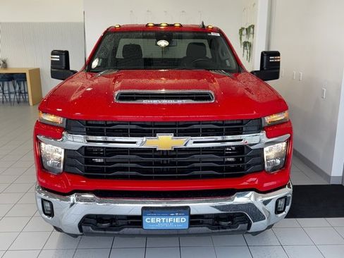 Certified 2024 Chevrolet Silverado 3500 LT w/ Convenience Package image 32