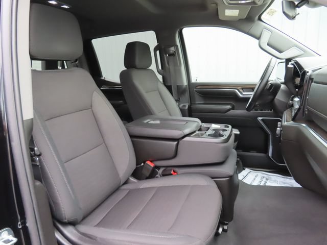 Used 2024 Chevrolet Silverado 1500 LT AWD/4WD image 25