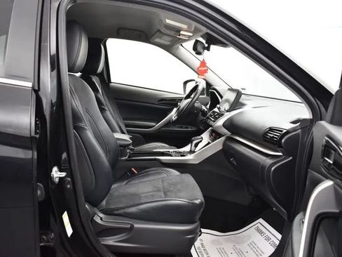 Used 2024 Mitsubishi Eclipse Cross SE AWD/4WD image 17