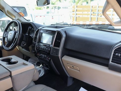 Used 2016 Ford F150 XLT w/ Equipment Group 301A Mid image 36