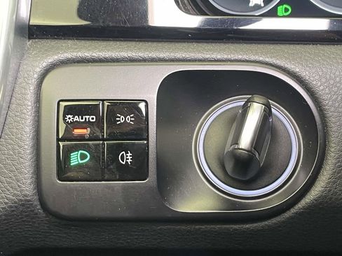 Used 2019 Porsche Cayenne AWD/4WD image 40