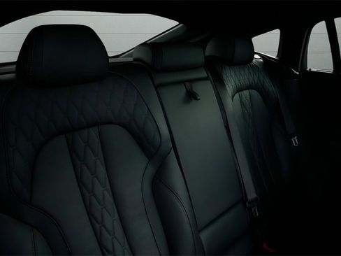 Used 2024 BMW X6 M60i image 70