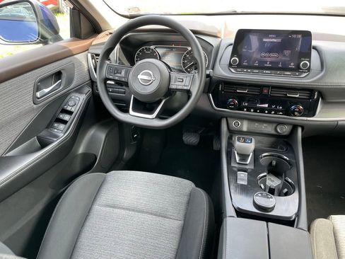 Certified 2023 Nissan Rogue SV AWD/4WD image 11