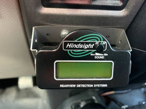 Used 2017 Ford F550 4x4 Regular Cab Super Duty image 23
