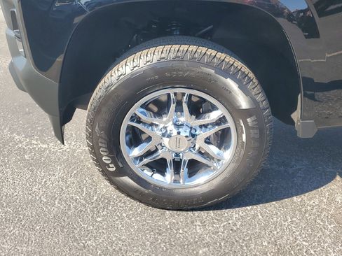 Used 2025 Chevrolet Colorado W/T image 5