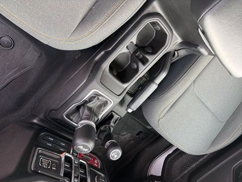 Certified 2025 Jeep Wrangler Unlimited Sport S 4xe AWD/4WD image 15