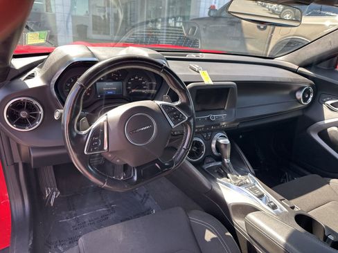 Used 2023 Chevrolet Camaro LT RWD image 13