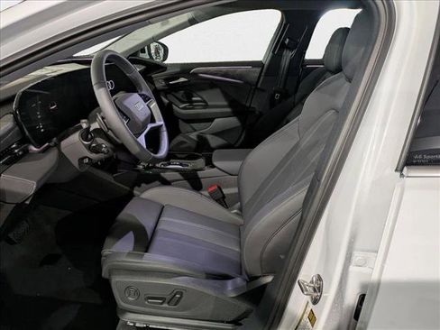 New 2025 Audi A6 e-tron Premium Plus image 4