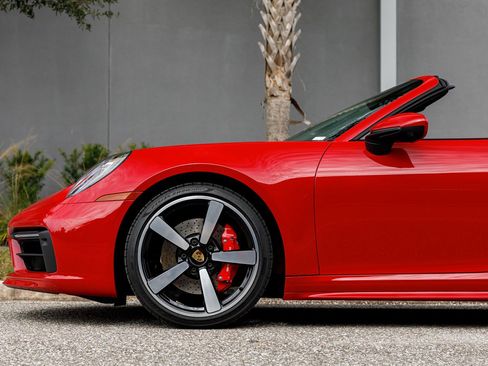 Used 2024 Porsche 911 Targa 4S image 23