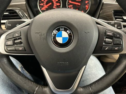 Used 2018 BMW X1 xDrive28i image 18