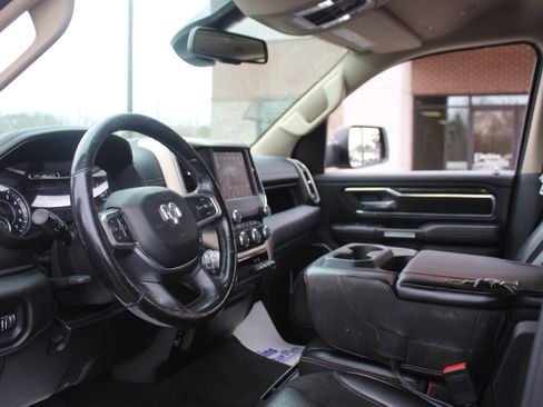 Used 2019 RAM 1500 Laramie w/ Off Road Group image 15