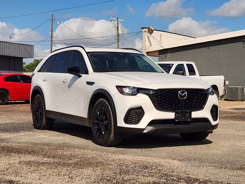 Certified 2026 MAZDA CX-70 3.3 Turbo w/ Preferred Package AWD/4WD image 3