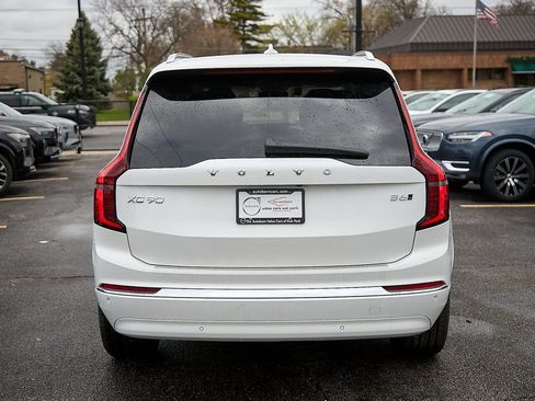 New 2025 Volvo XC90 B6 Plus w/ Protection Package Premier image 8