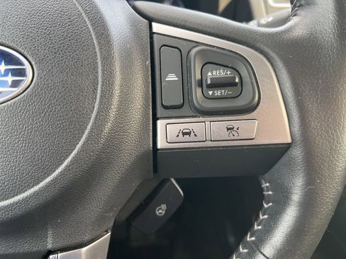 Used 2017 Subaru Forester 2.5i Touring image 14