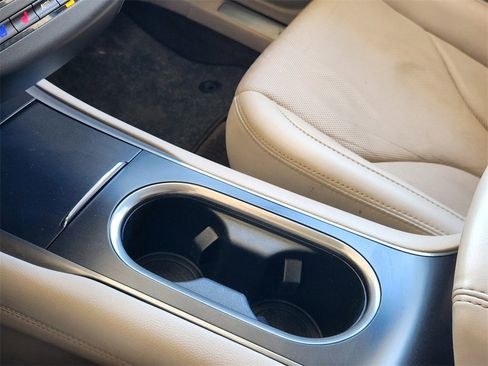 Used 2017 Lincoln MKC Reserve image 21