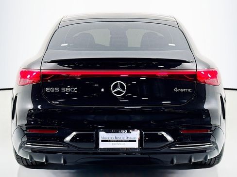 Certified 2023 Mercedes-Benz EQS 580 4MATIC Sedan image 5